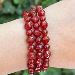 8mm stretchable faceted carnelian bracelet‎